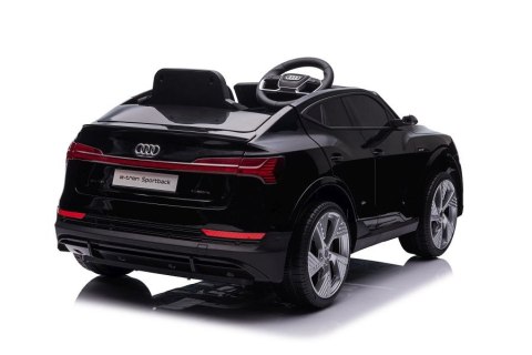 Auto Na Akumulator Audi E- Tron Czarne QLS-6688 LEAN CARS