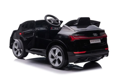 Auto Na Akumulator Audi E- Tron Czarne QLS-6688 LEAN CARS