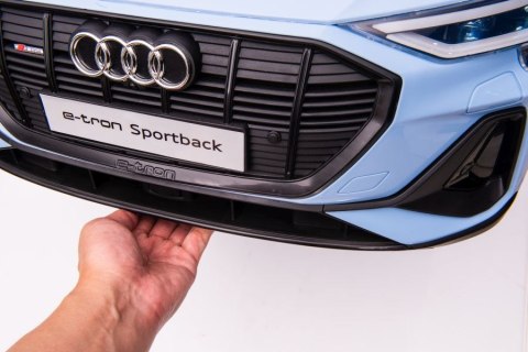 Auto Na Akumulator Audi E- Tron Niebieskie QLS-6688 LEAN CARS