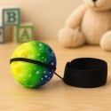 Piłka Do Odbijania Na Gumce Sensoryczna Z Wgłębieniami Kolorowa 6 cm LEAN TOYS