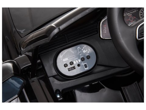Samochód na akumulator Audi RS Q8 czarny LEAN CARS