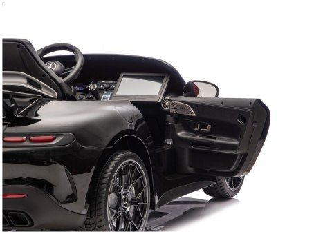 Auto Na Akumulator Mercedes GT63 AMG DK-GT63 24V LCD Cichy Silnik Czarny LEAN CARS