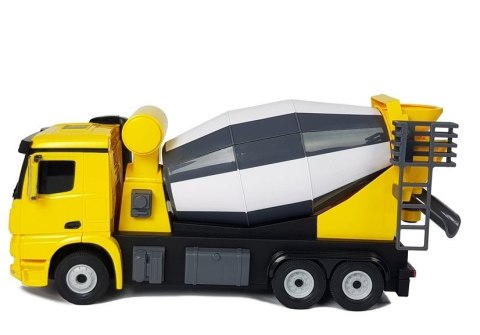 Auto R/C Mercedes-Benz Arocs Rastar 1:14 Żółte na Pilota Rastar