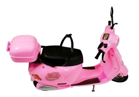 Zestaw Lalka Ze Skuterem Kask Długie Włosy Różowy LEAN Toys
